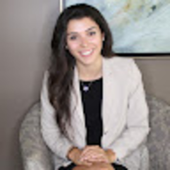 Meet your Posher, Erica - Picture 1 of 1